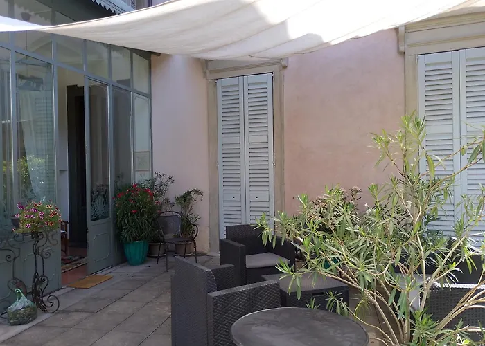 Bed & Breakfast Le 5 Vie